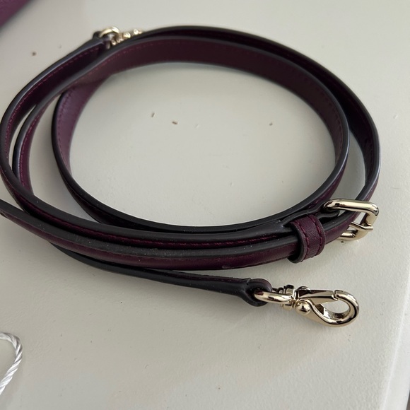 Coach purse - Picture 4 of 16